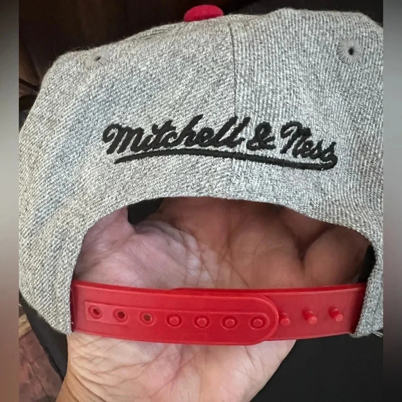 Houston ROCKETS Snapback Mitchell & Ness Cap Hat NBA Red Flat Bill Gray/Red Wool - Picture 4 of 6